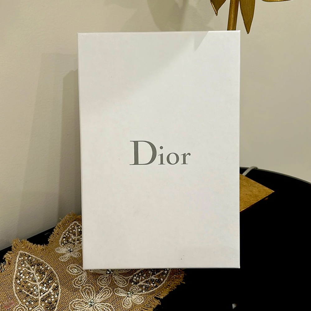Original White Dior Box